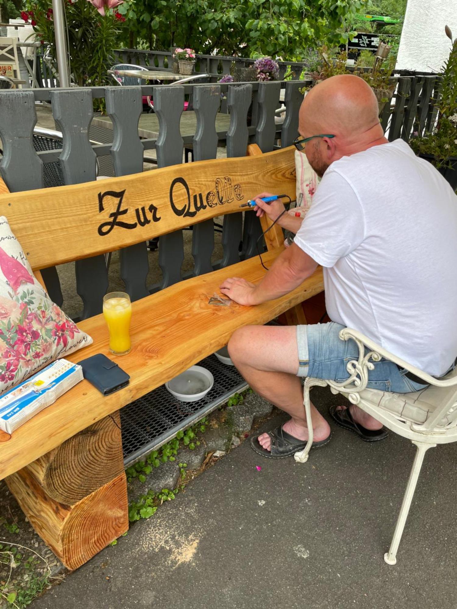 Pension Zur Quelle Deudesfeld Esterno foto